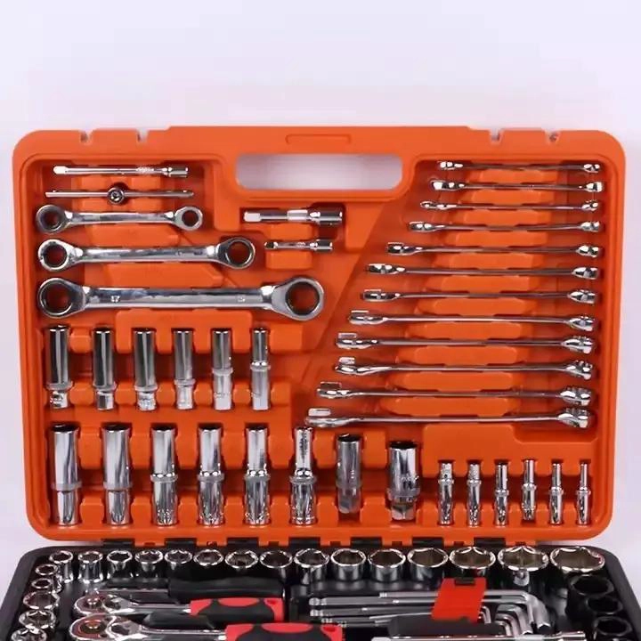 SET DE DADOS Y HERRAMIENTAS CON 150 PIEZAS - 2