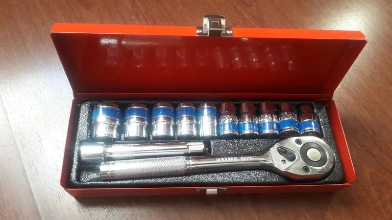 SET DE 12 PIEZAS DE DADOS 1/2 PARA HERRAMIENTAS - 2