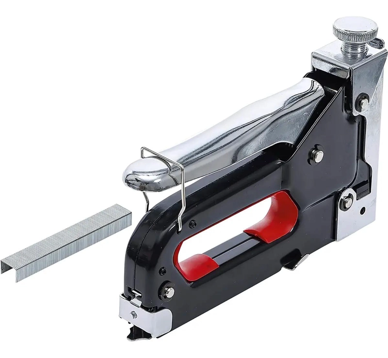 ENGRAPADORA MANUAL PARA TAPICERIA CON GRAPAS - 3
