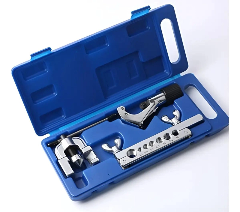 KIT MALETA HERRAMIENTAS EXPANSOR Y CORTADOR DE CAÑERIAS - 1