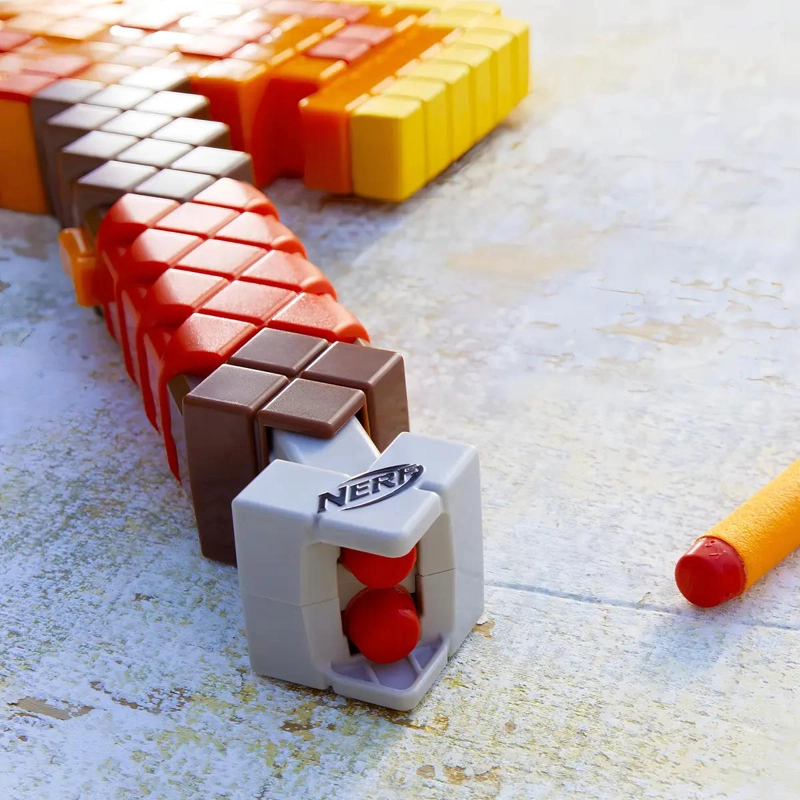 HACHA LANZADORA DE DARDOS NERF MINECRAFT FIREBRAND - 3