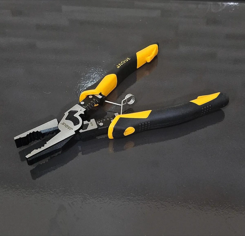 ALICATE MULTIFUNCION 8,5 PULGADAS CON GRIP - 10