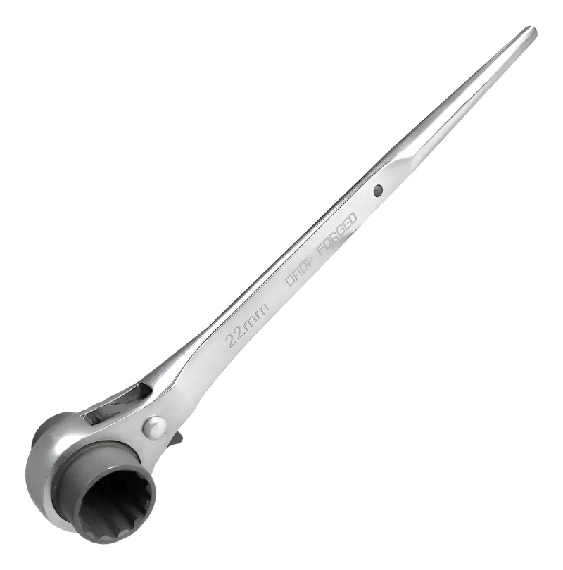 LLAVE CON CHICHARRA PARA MONTAJE DE ANDAMIOS - 1