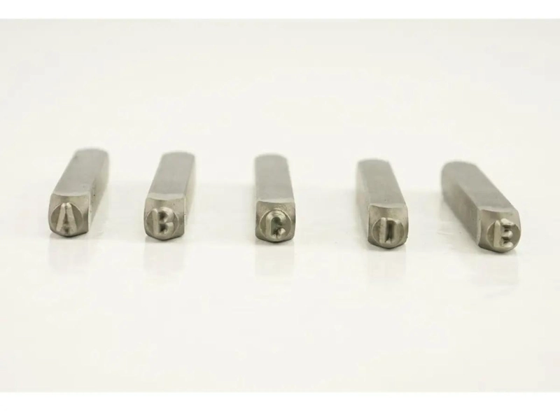SET DE NUMEROS Y LETRAS PARA GRABADO 36 PIEZAS - 2
