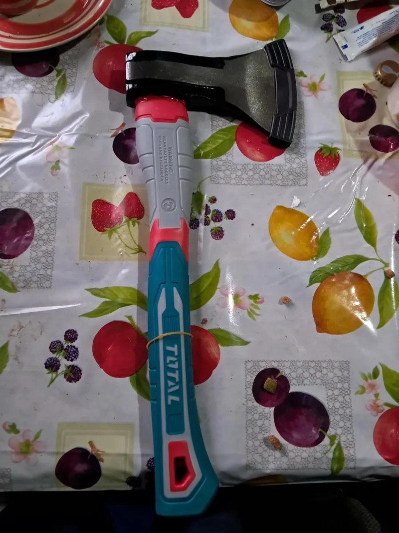 HACHA DE MANO MANGO FIBRA VIDRIO 1000G - 4