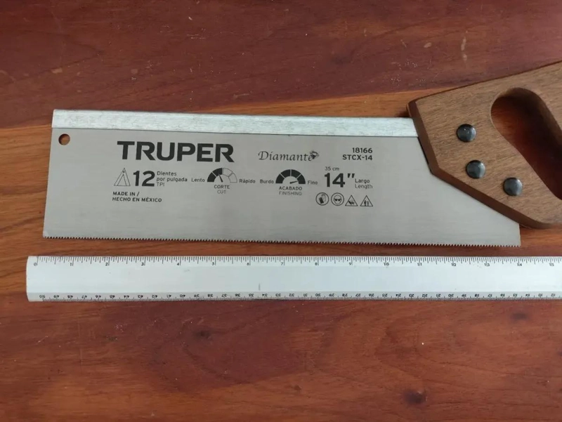 SERRUCHO DE COSTILLA 14'' MANGO DE MADERA - 4