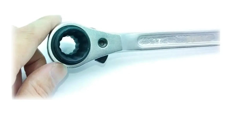 LLAVE CHICHARRA PARA ANDAMIOS 19MM Y 22MM - 3