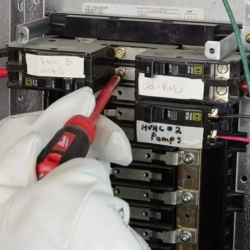 DESARMADORES AISLADOS PARA ALTO VOLTAJE 1000V - 3