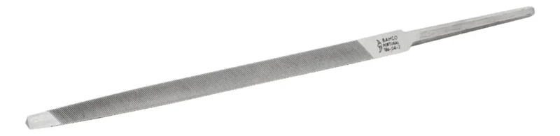 LIMA TRIANGULAR DE ACERO 150 MM CON MANGO - 4