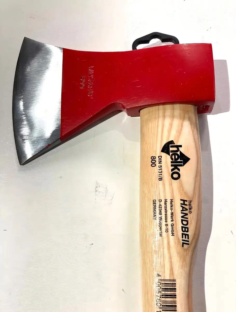HACHA DE MANO 800G CON MANGO DE MADERA - 2