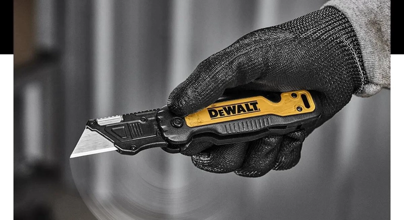 CUCHILLO PLEGABLE CON ALMACENAMIENTO COMPACTO - 5