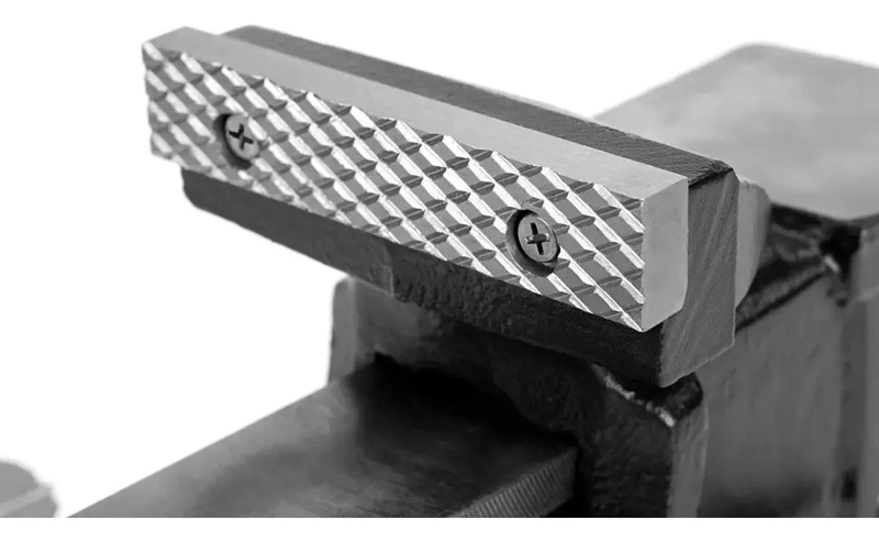 TORNILLO DE BANCO MECANICO 6 PULGADAS - 3