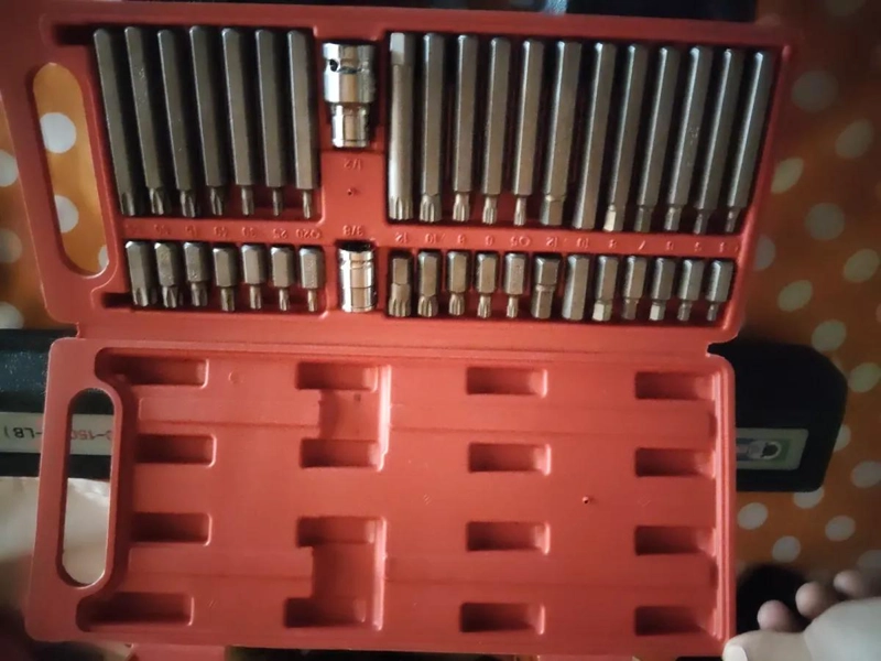 SET DE PUNTAS TORX ALLEN 40 PIEZAS - 5