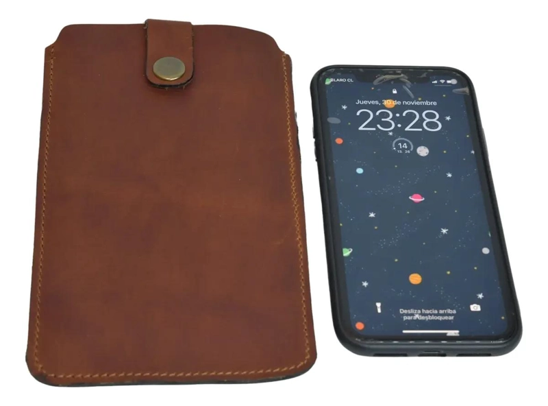 GENÉRICO PORTA CELULAR DE CUERO LEGITIMO COMPATIBLE CON APPLE Y三星