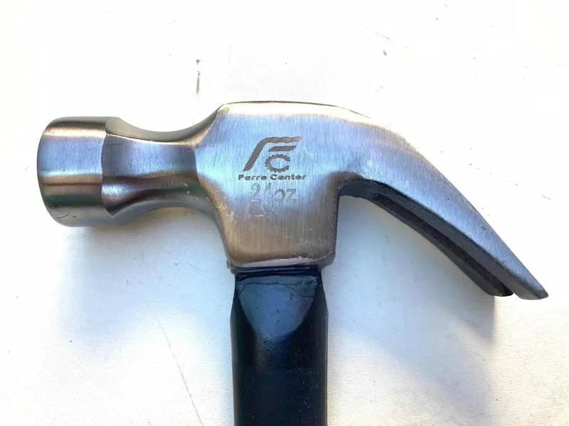 MARTILLO DE MANGO DE FIBRA 24 OZ - 1