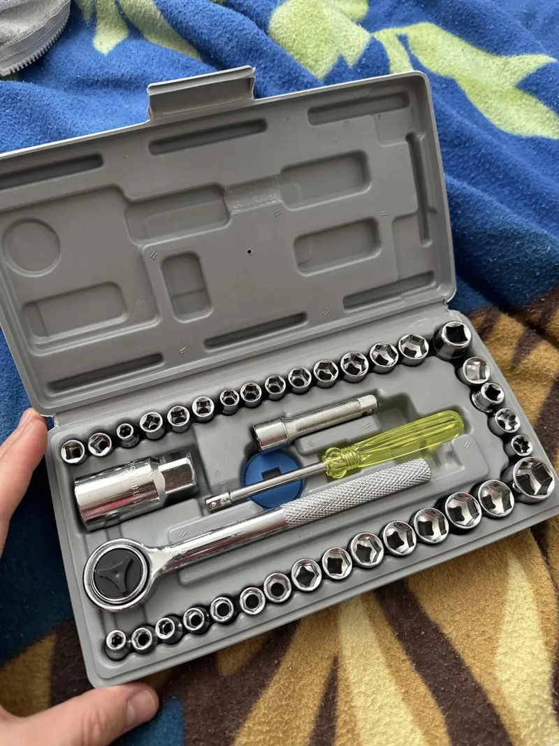 SET DE HERRAMIENTAS 40 PIEZAS PARA AUTO Y HOGAR - 5