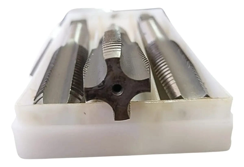 KIT DE MACHOS A/C 3/8' UNF 24 HILOS - 2