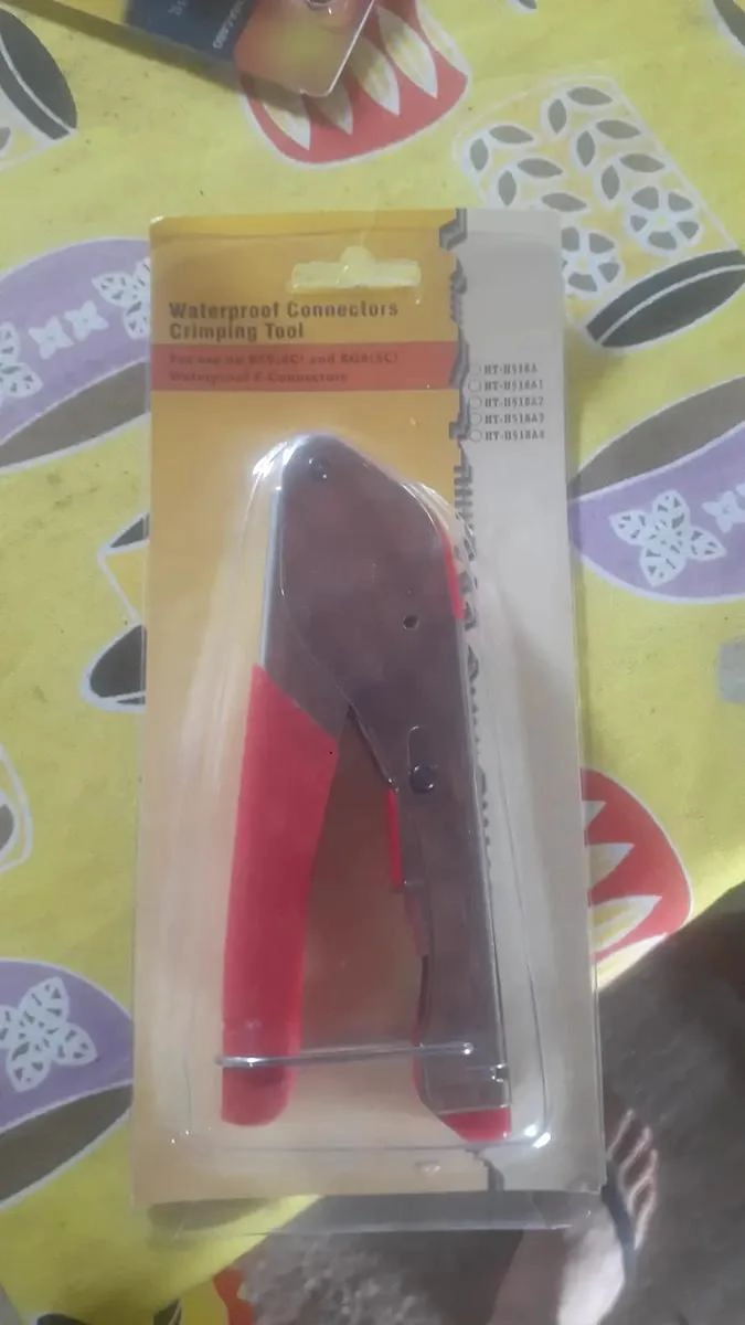 HERRAMIENTA DE CRIMPADO UNIVERSAL PARA CONECTORES - 2