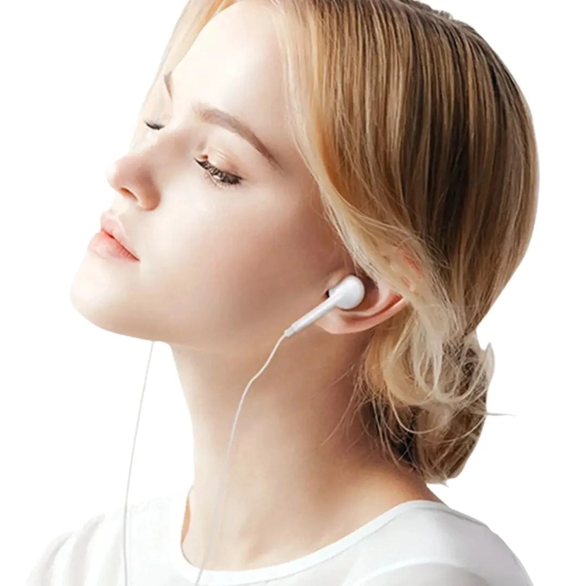 AUDIFONOS CON CONECTOR TIPO C PARA AUDIO - 5
