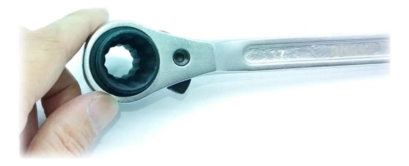 LLAVE CORONA DE CHICHARRA 19-22 MM PARA ANDAMIOS - 2