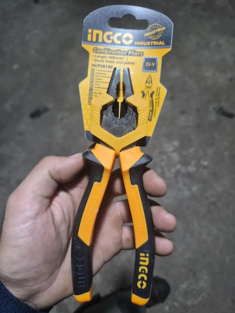 PINZA UNIVERSAL 7' CON MANGO ERGONOMICO - 1