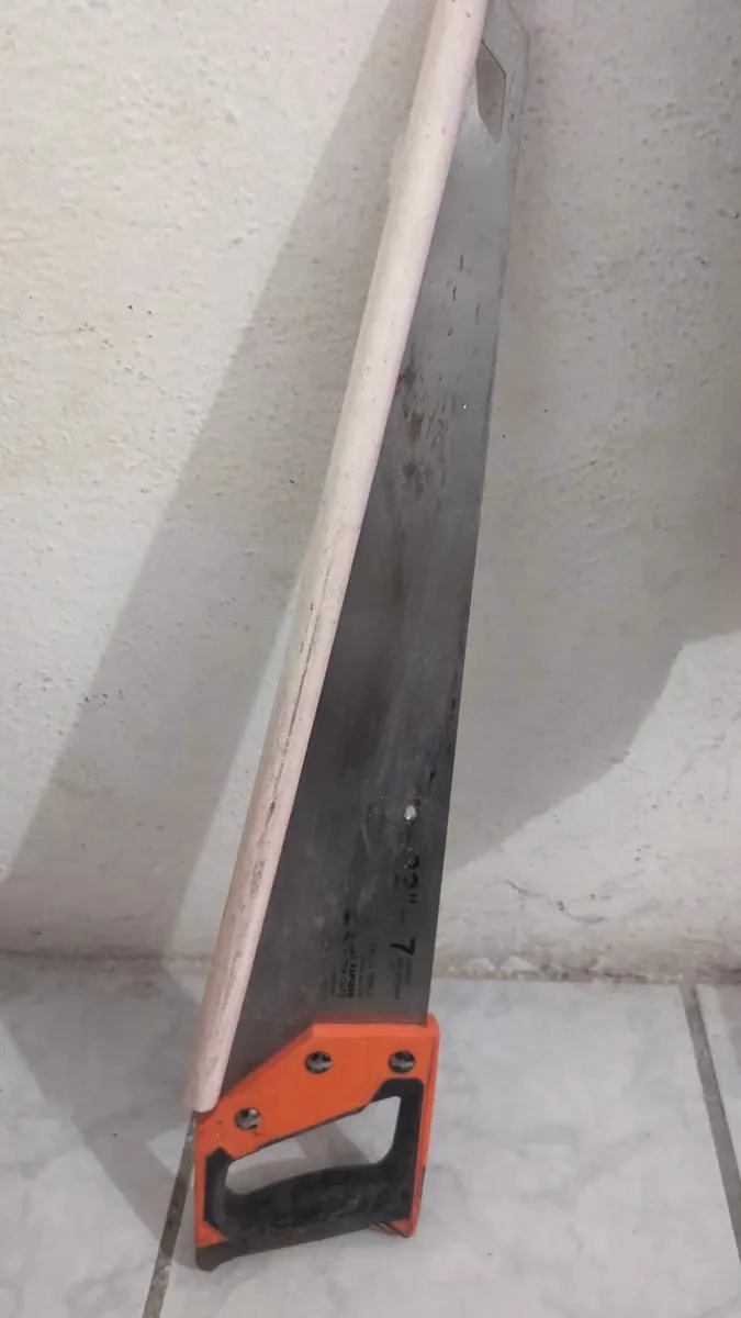 SERRUCHO 22 PULGADAS MANGO COMFORT GRIP - 2