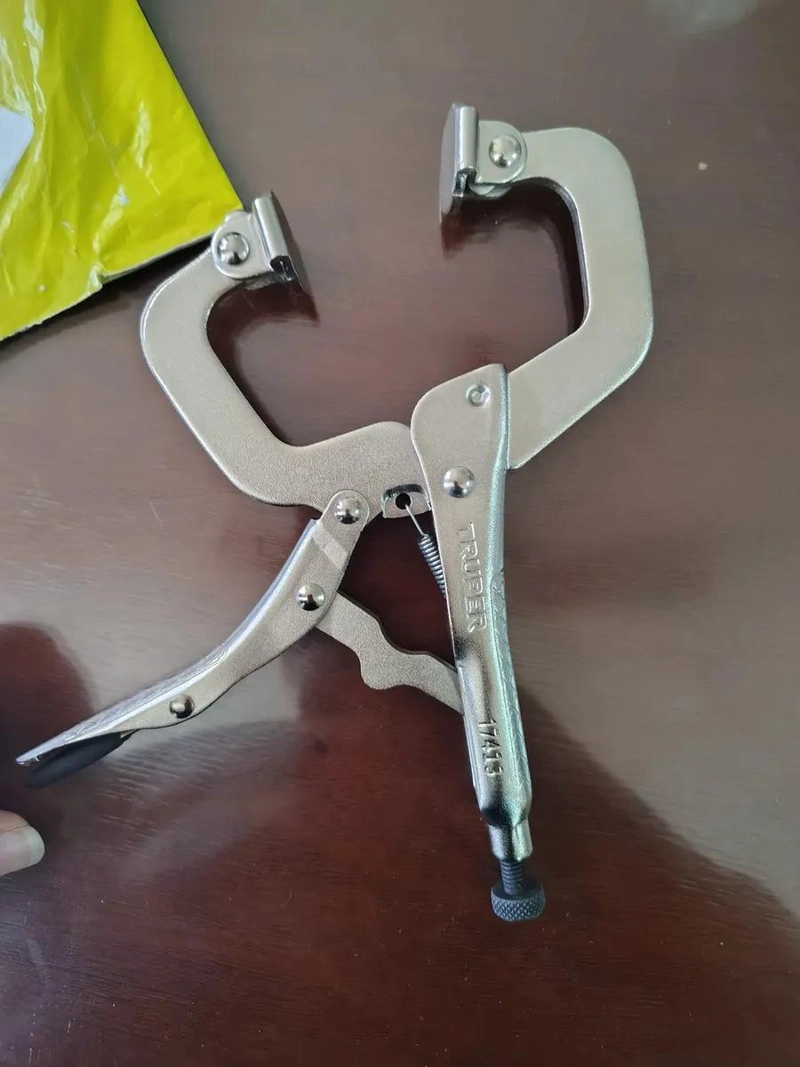 PINZA DE PRESION 'C' 6 PULGADAS CON MORDAZA AUTOAJUSTABLE - 5