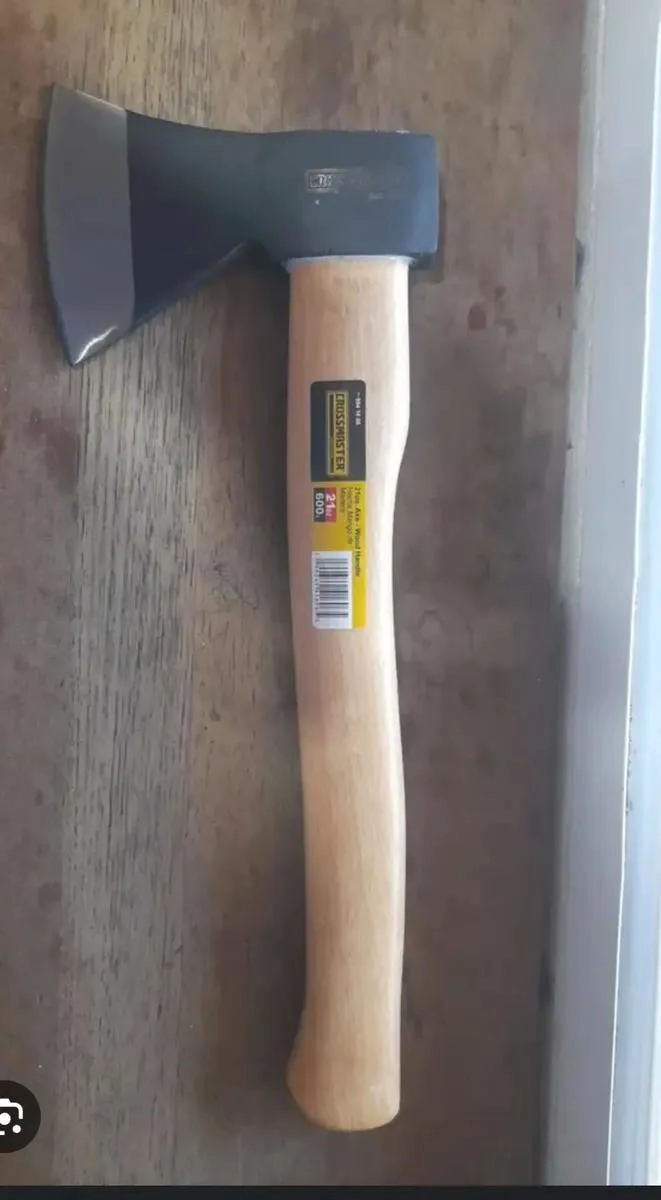 HACHA LEÑADORA CON MANGO DE MADERA - 3