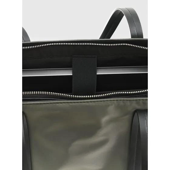 BOLSO DE NYLON PARA NOTEBOOK Y OFICINA - 4