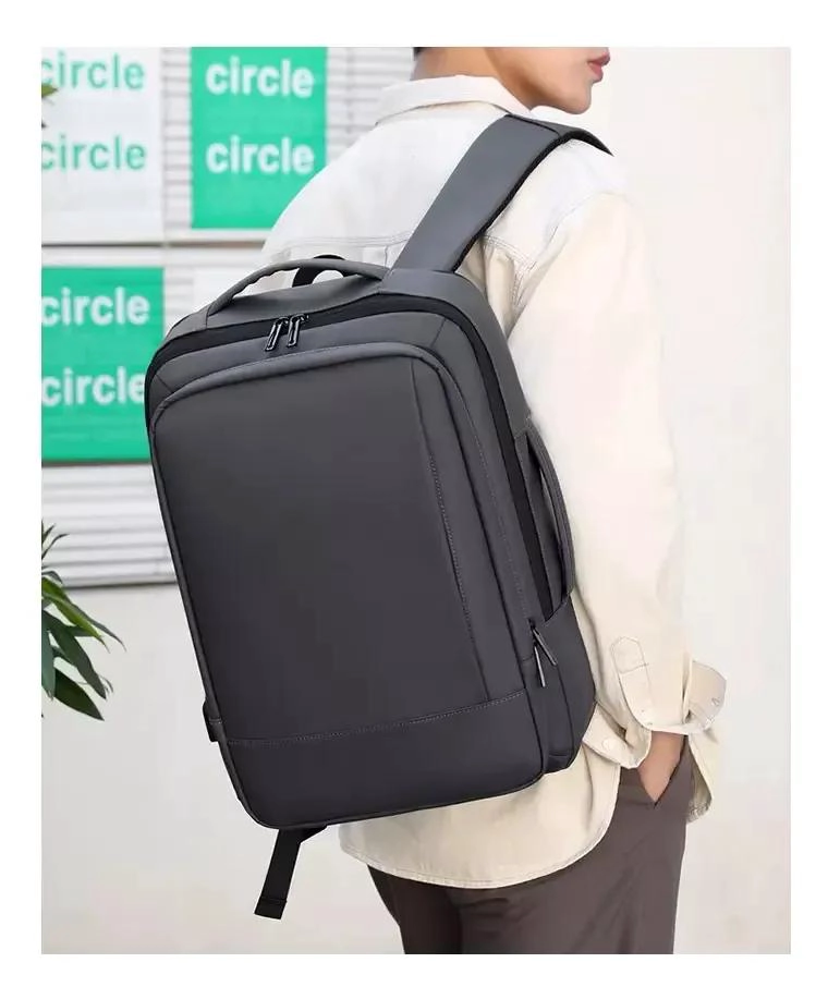 MOCHILA IMPERMEABLE ANTIRROBO CON PUERTO USB PARA LAPTOP - 5