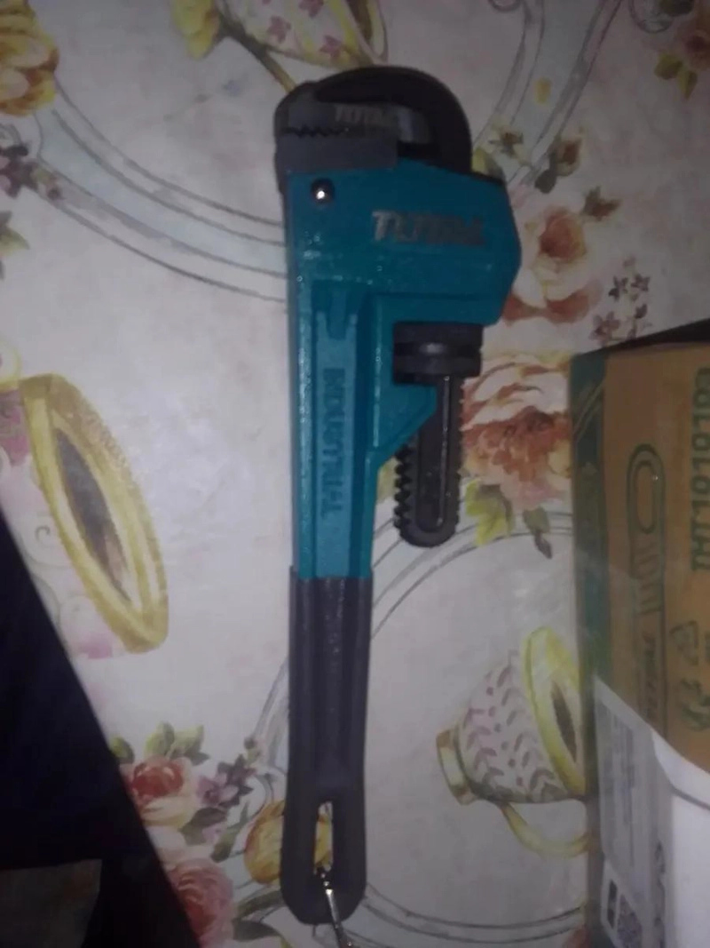 LLAVE STILLSON 12 PULGADAS AJUSTABLE - 4