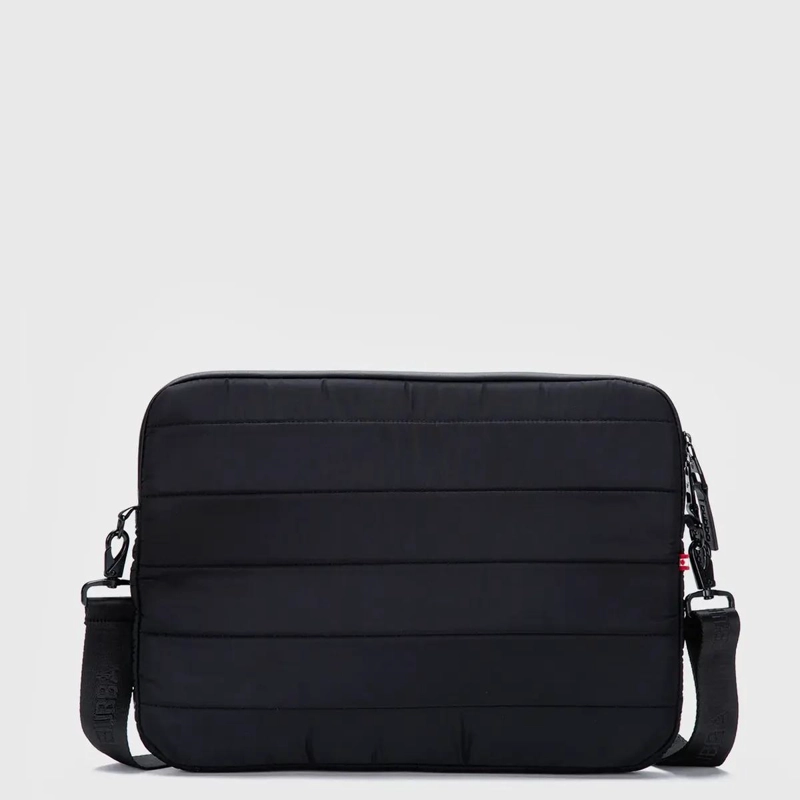 FUNDA SLEEVE VELVET NEGRA MATE PARA LAPTOP 15' - 3