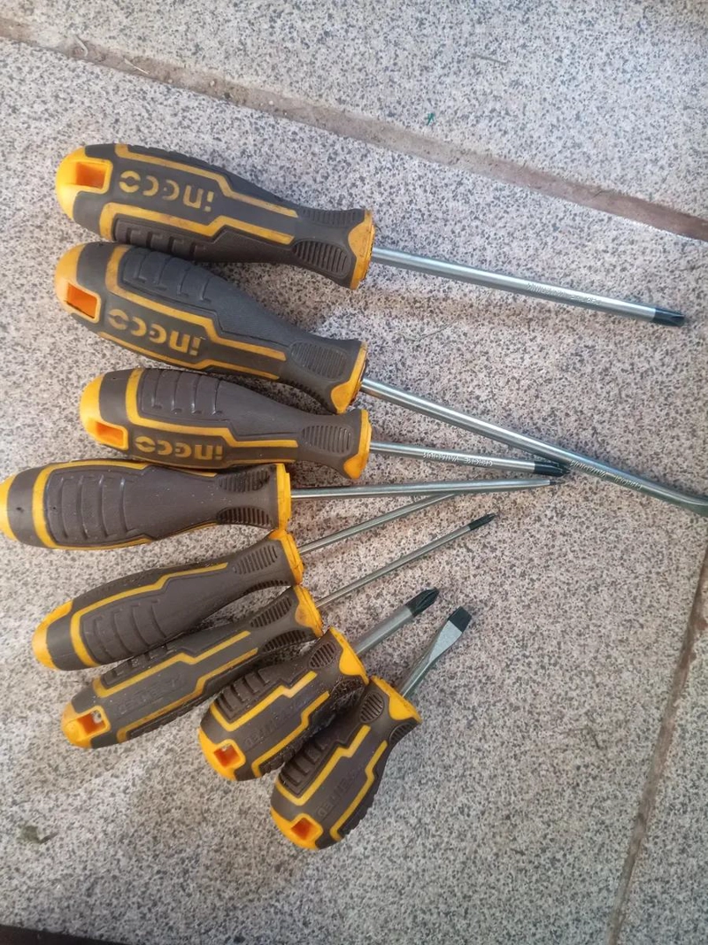 SET DESTORNILLADOR INDUSTRIAL 8 PIEZAS - 3