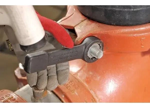 LLAVE CORONA IMPACTO 2.5/8 PULGADAS - 2