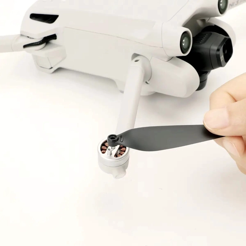 JUEGO DE 8 HE LICES DE REPUESTO PARA DRONES MINI 3 PRO Y 4 - 3