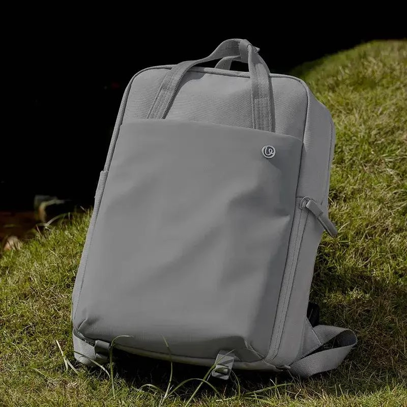 MOCHILA DE VIAJE LIGERA ULANZI F08 - 4