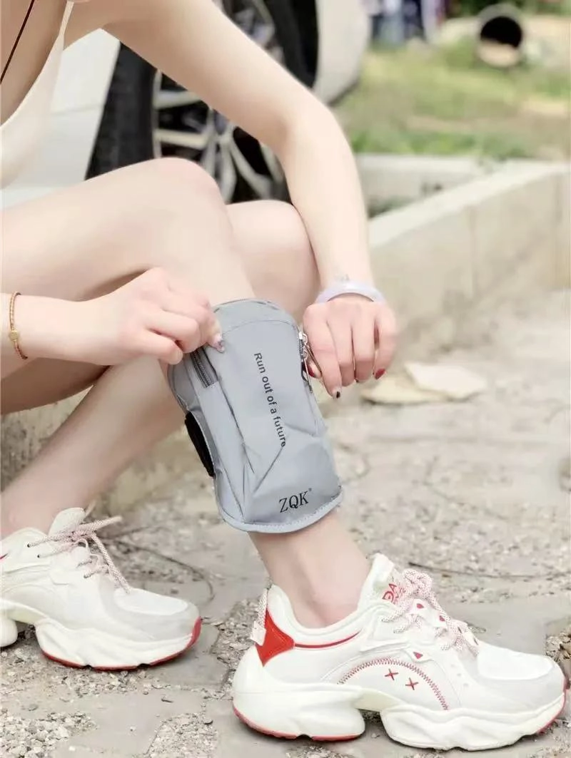 BOLSA DEPORTIVA AZUL PARA BRAZO PARA TELE FONO - 4
