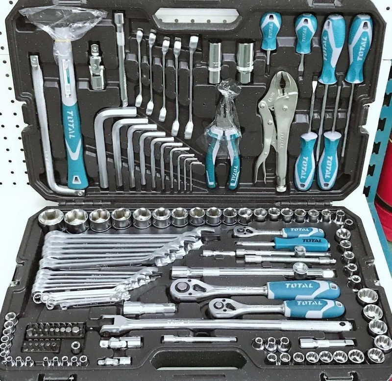 KIT DE HERRAMIENTAS MANUALES 142 PIEZAS CON MALETA - 2