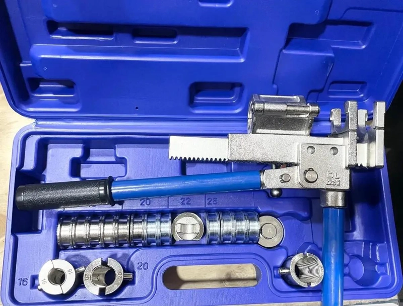 PRENSA PARA TUBERIA PEX 16MM A 32MM - 3