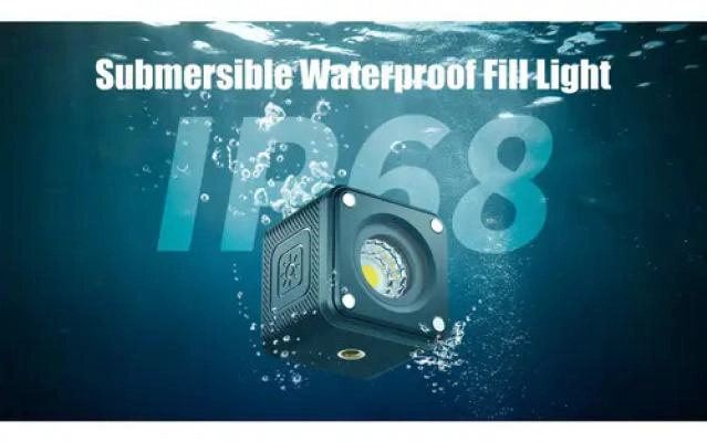 LAMPARA LED RESISTENTE AL AGUA CON ACCESORIOS - 2