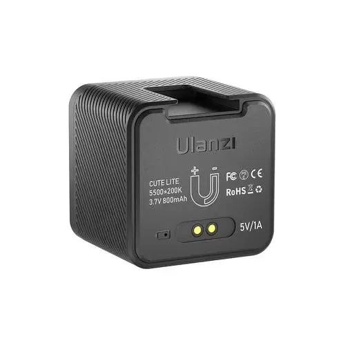 LAMPARA LED RESISTENTE AL AGUA CON ACCESORIOS - 4