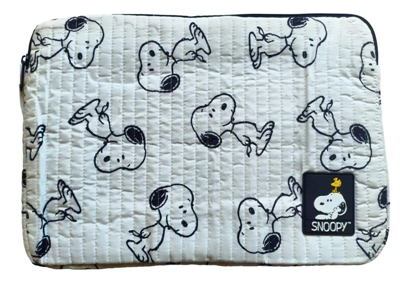 FUNDA PARA NOTEBOOK 15.6 PULGADAS 35X25 CM - 1