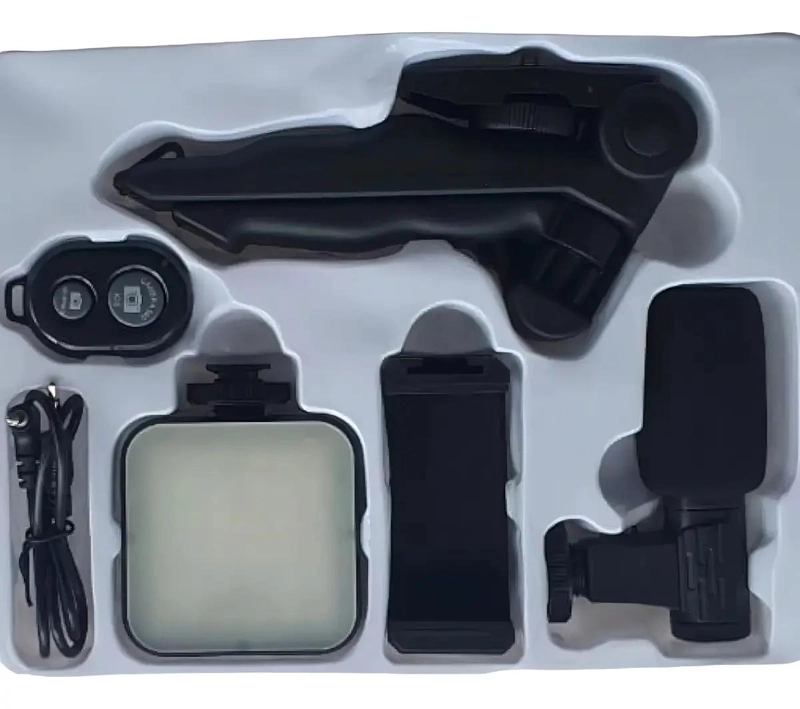 KIT DE GRABACION CON MICROFONO, LINTERNA LED Y TRIPODE - 4