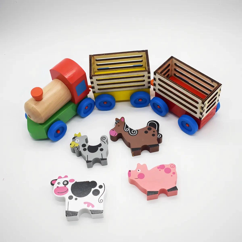 TREN DE MADERA CON FIGURAS DE ANIMALES DE GRANJA - 5