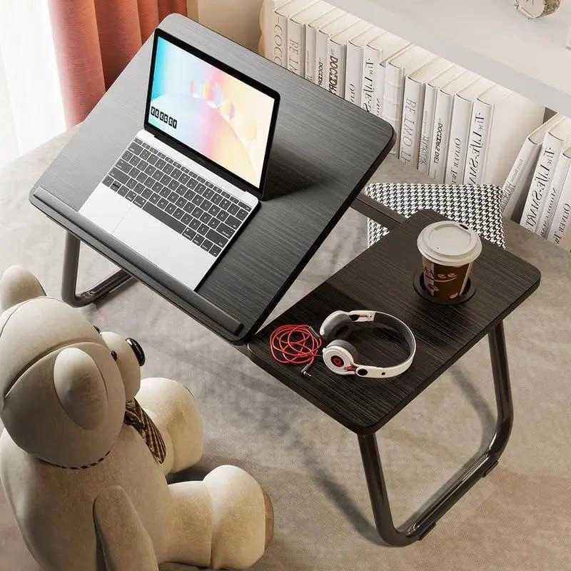 MESA PLEGABLE AJUSTABLE PARA LAPTOP Y CAMA - 2