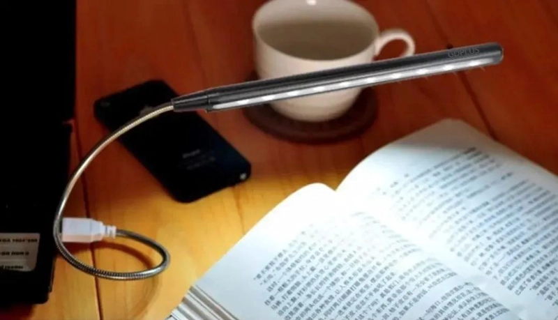 LAMPARA LED USB FLEXIBLE PARA NOTEBOOK - 5