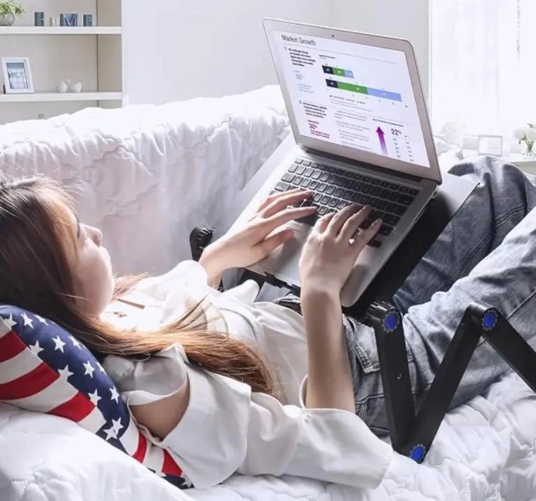 MESA PLEGABLE PARA NOTEBOOK CON SOPORTE AJUSTABLE - 4