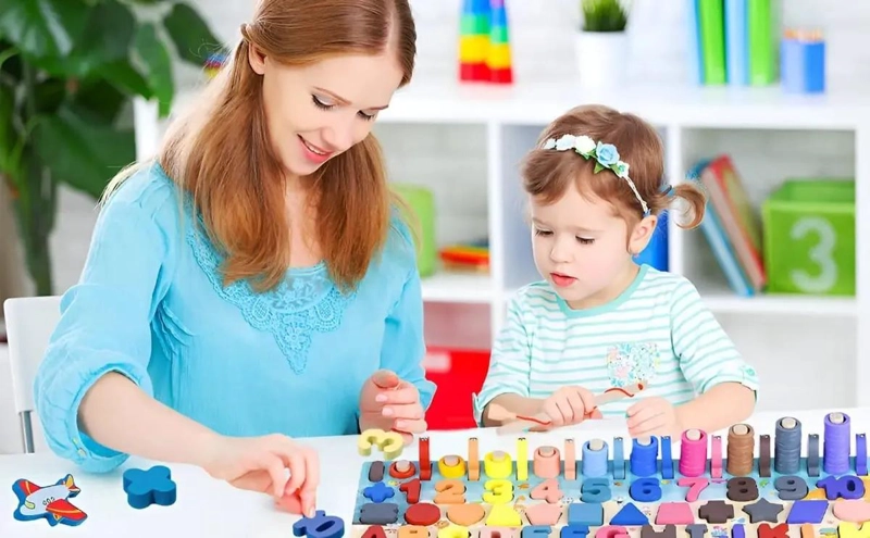 JUGUETE MONTESSORI 7 EN 1 DE MADERA CON PESCA Y NUMEROS - 2