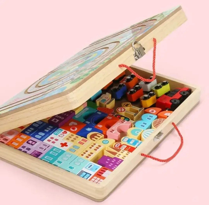 JUEGO DIDACTICO CIUDAD CON AUTO Y TRENES DE MADERA - 2