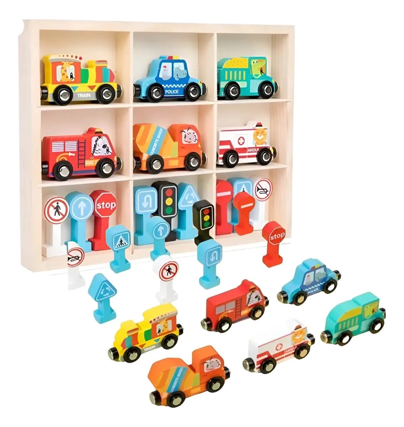 SET DE 6 VEHICULOS DE MADERA CON IMANES Y SEÑALES - 1